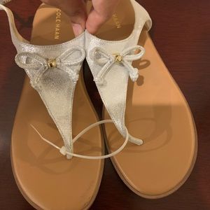 NEW Cole Haan Sandal Sz 7.5B Silver CUTE!